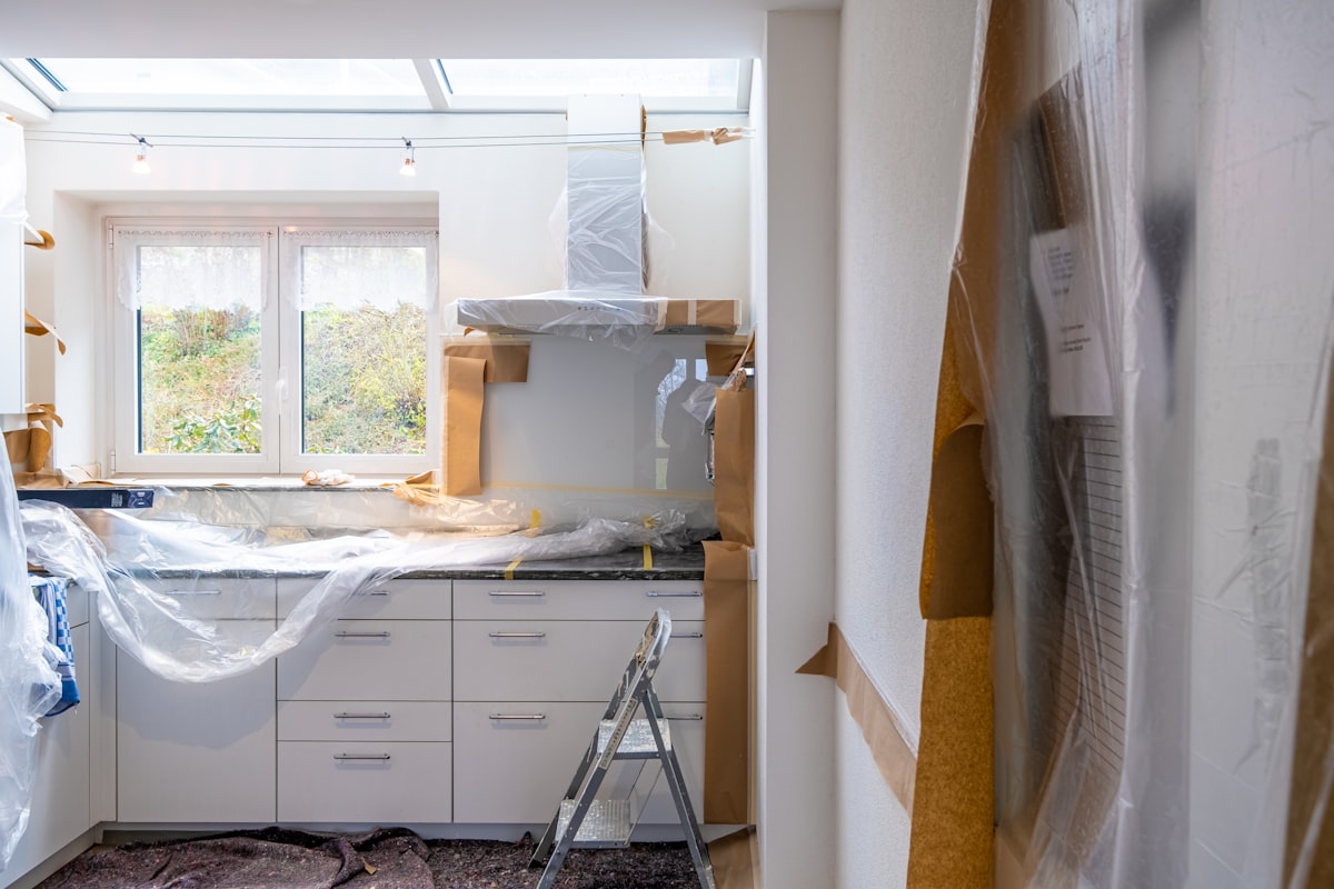 Professional Excellence: The Impact of a General Contractor on Your Kitchen Remodel